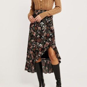 Abercrombie & Fitch Floral Wrap Midi Skirt XS